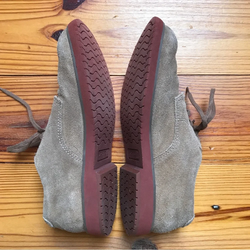 Sperry Tan Beige Suede Sneakers, EUC, 5.5 M 38 W - Picture 7 of 10